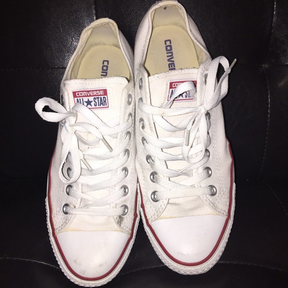 Chuck Taylor unisex low top shoe